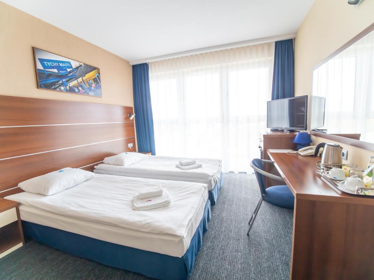 Hotel Tychy Extérieur photo